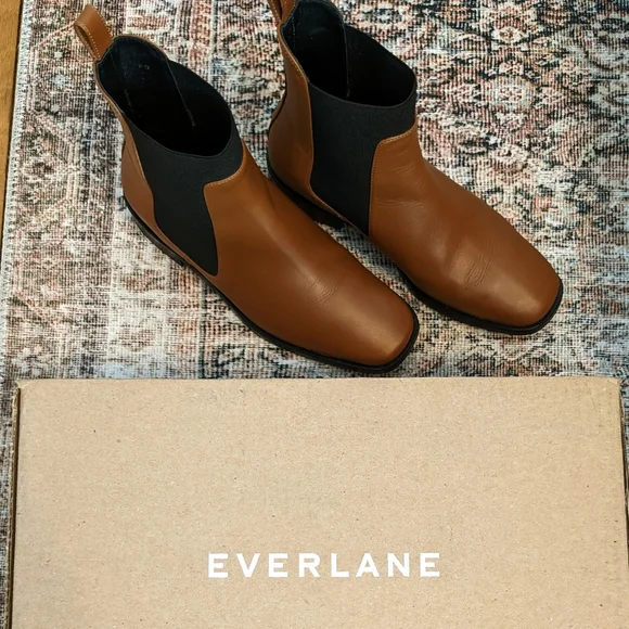 Everlane Square Toe Chelsea Boot - Picture 7 of 8